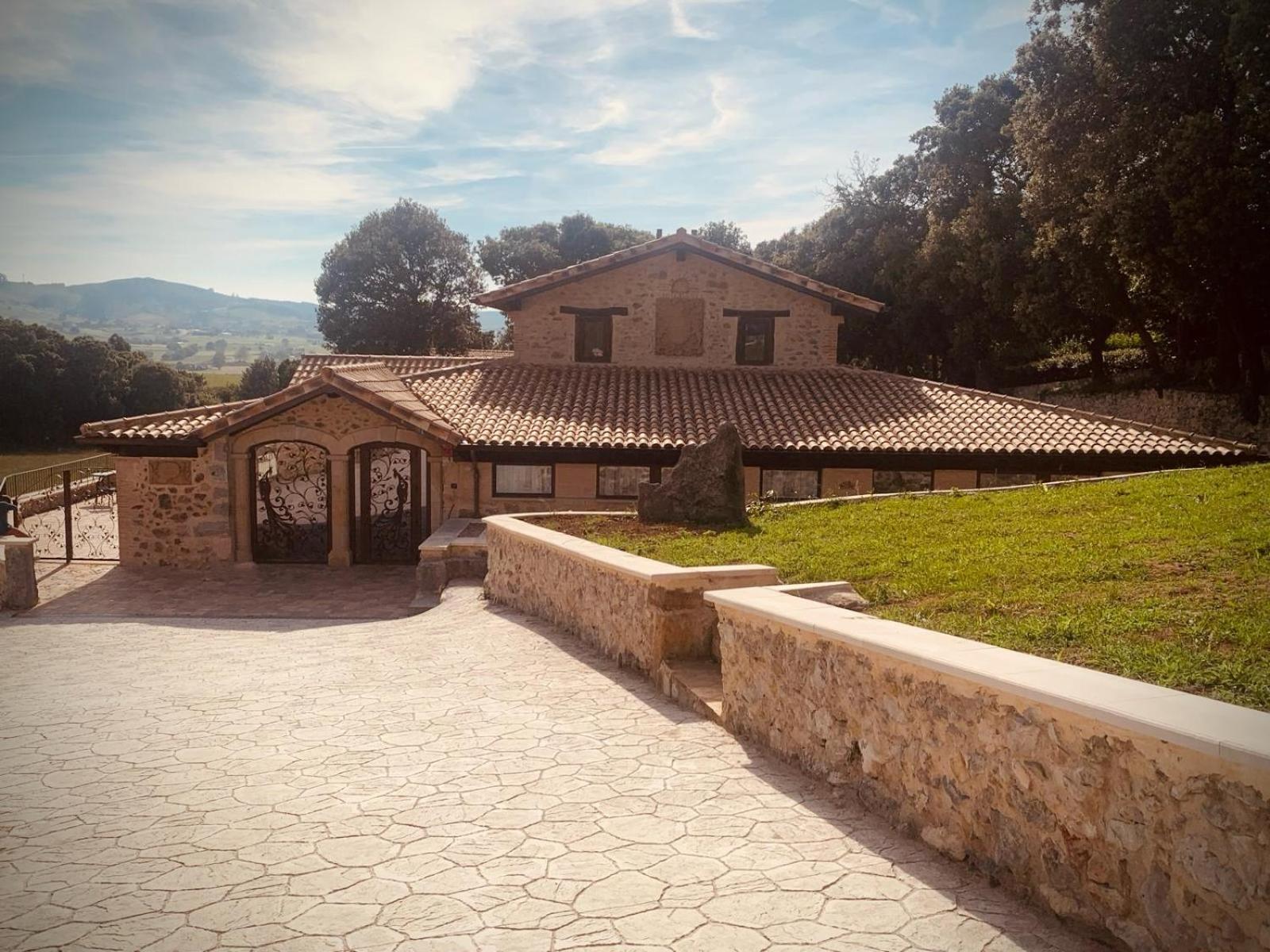 La Quinta Luxury Palace Arnuero Exterior photo